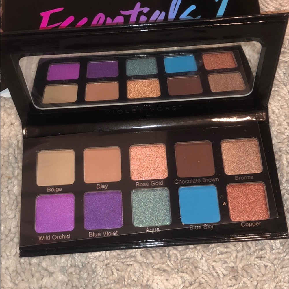 Violet Voss Essentials 2 Eyeshadow Palette